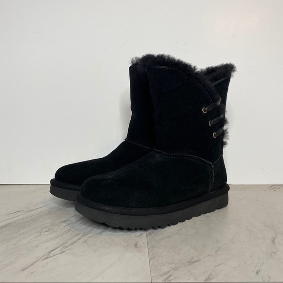 New! UGG Constantine Black Short Winter Boot 6 - Picture 13 of 13